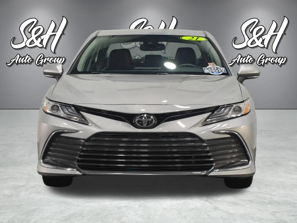 Used 2021 Toyota Camry XLE AWD/4WD image 15