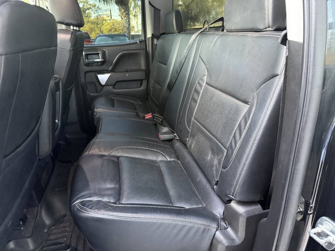 Used 2019 Chevrolet Silverado 1500 LT AWD/4WD image 10