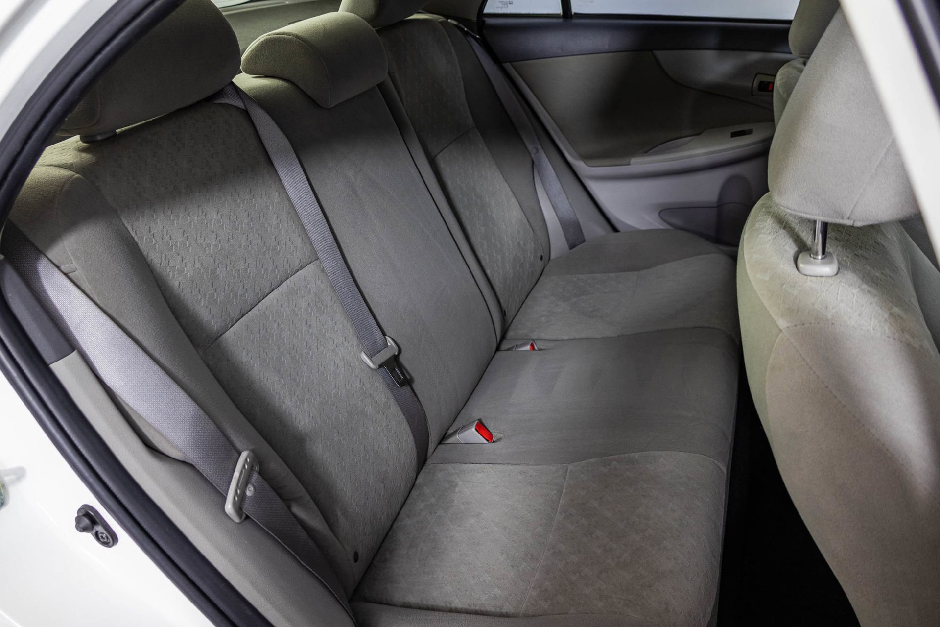 Used 2009 Toyota Corolla LE FWD image 35