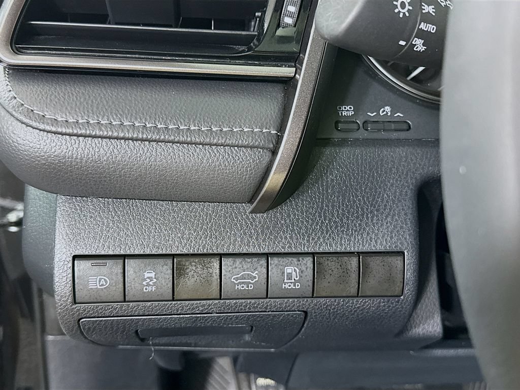 Certified 2024 Toyota Camry SE FWD image 18