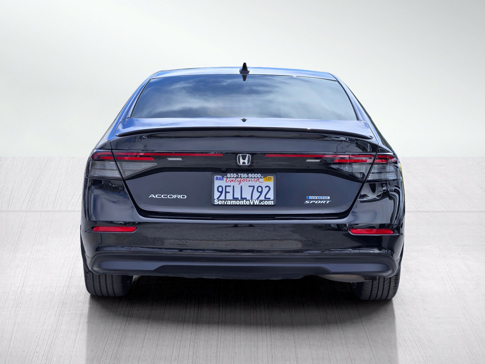 Used 2023 Honda Accord Sport image 5