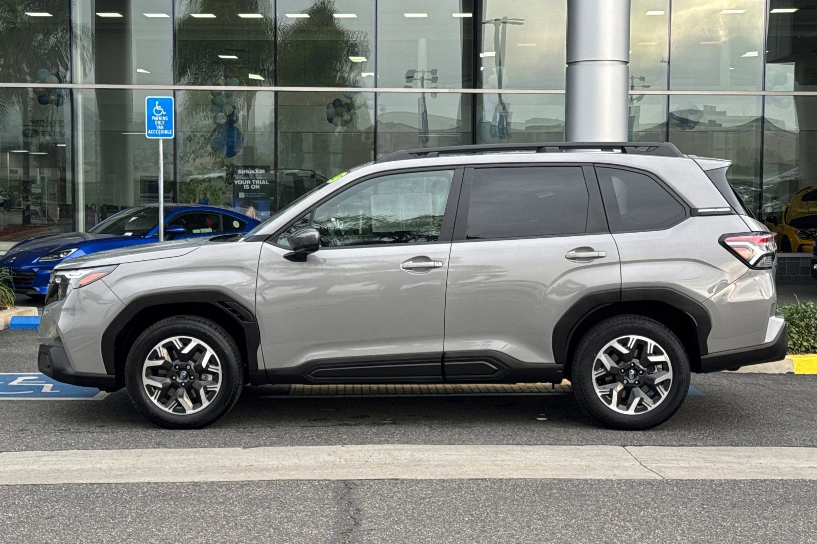 Certified 2025 Subaru Forester Premium image 9