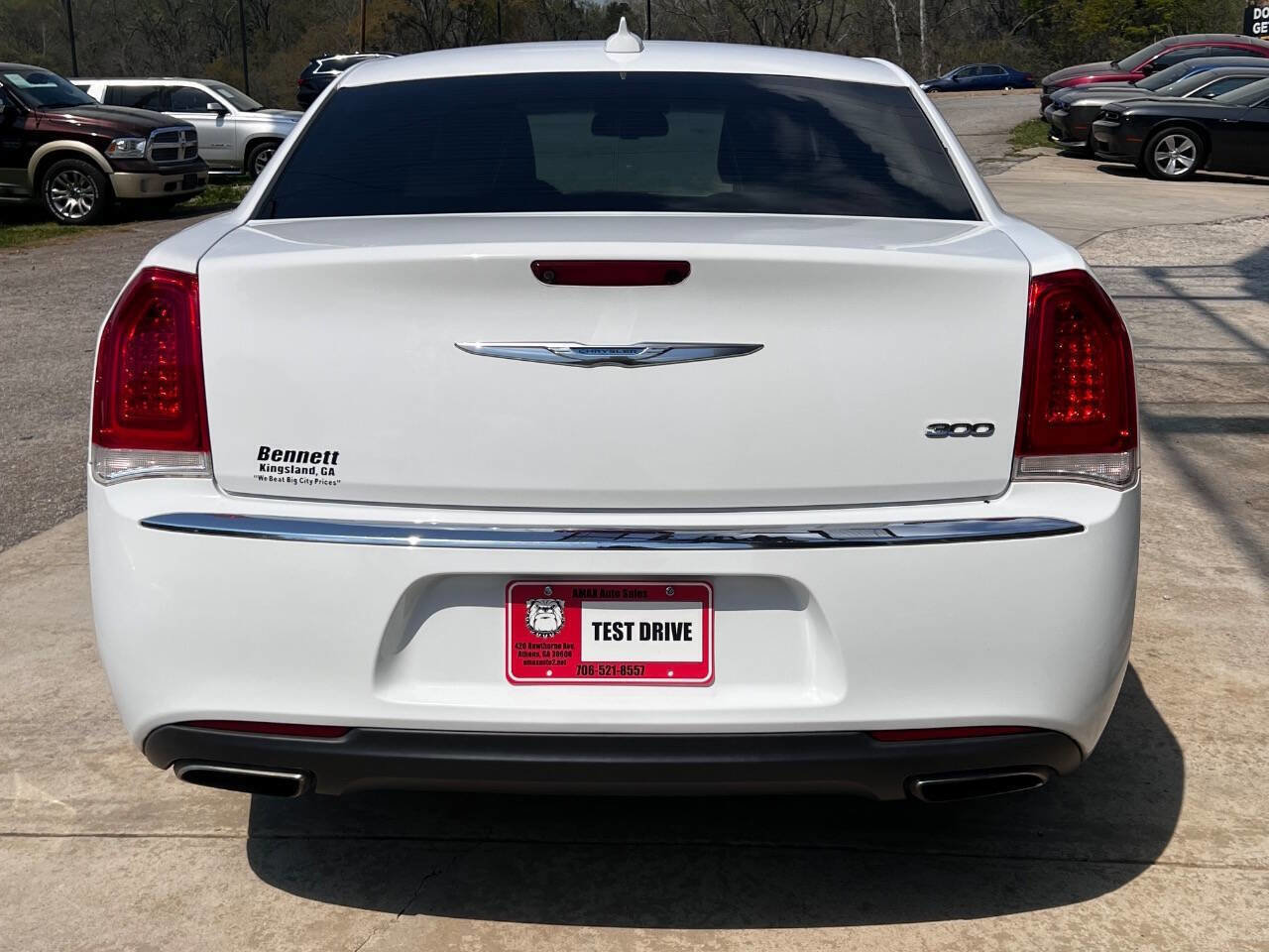 Used 2017 Chrysler 300 Limited w/ Value Package image 5