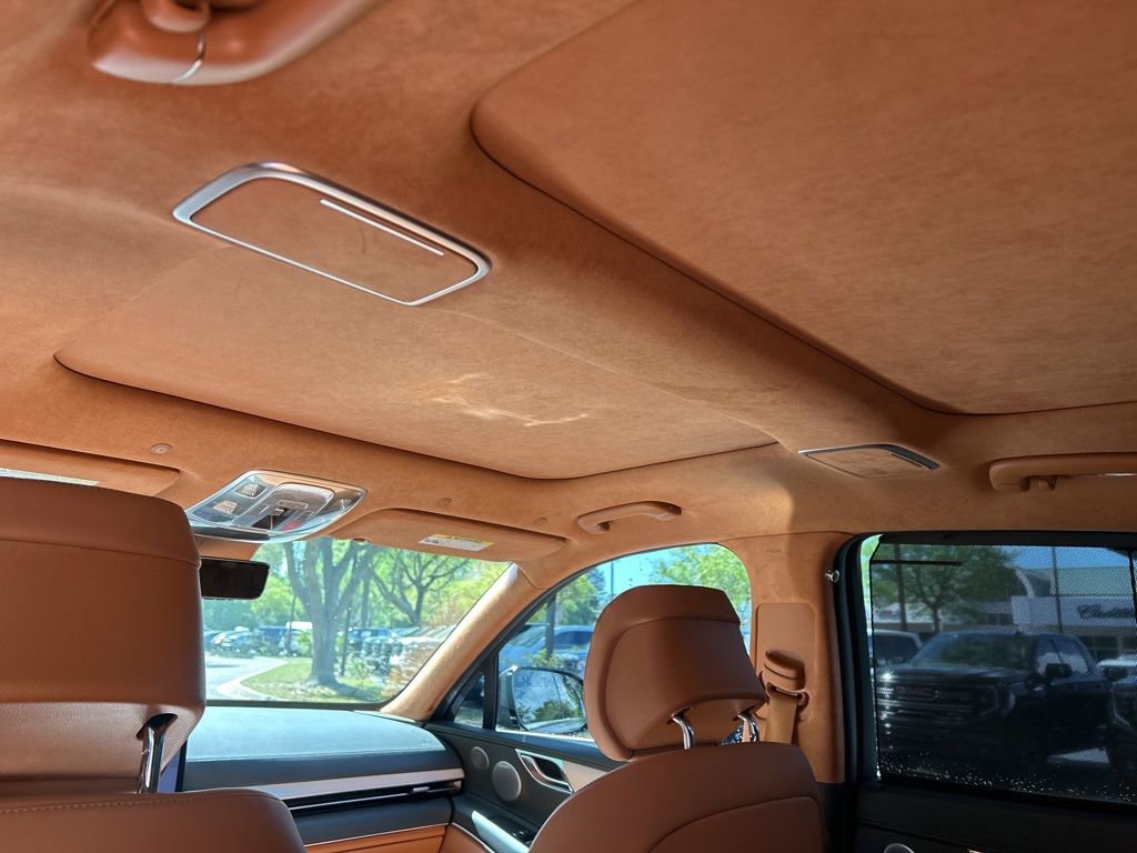 Used 2025 Genesis GV80 3.5T Prestige image 11