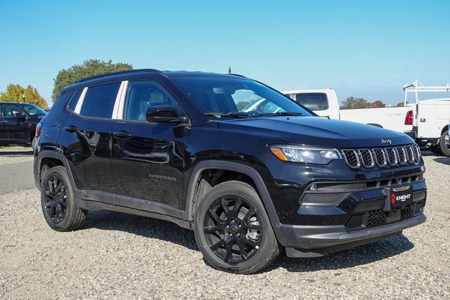 New 2026 Jeep Compass Latitude w/ Quick Order Package 29K video 2
