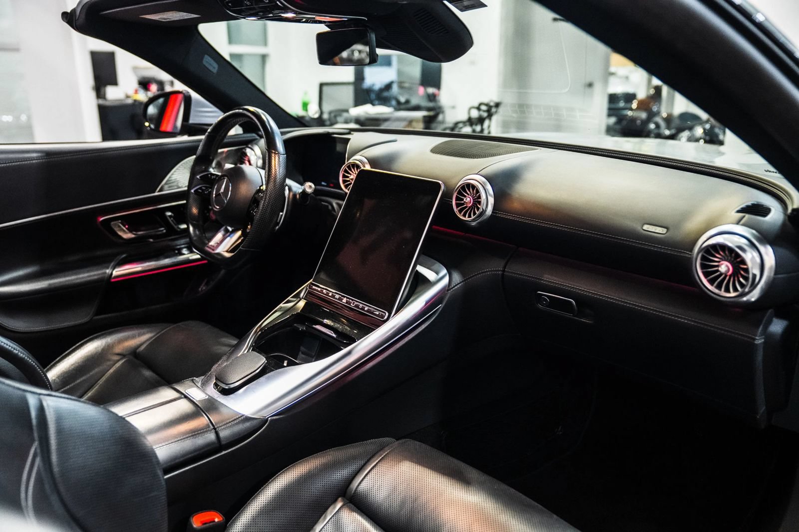 Used 2022 Mercedes-Benz SL 55 AMG 4MATIC image 8