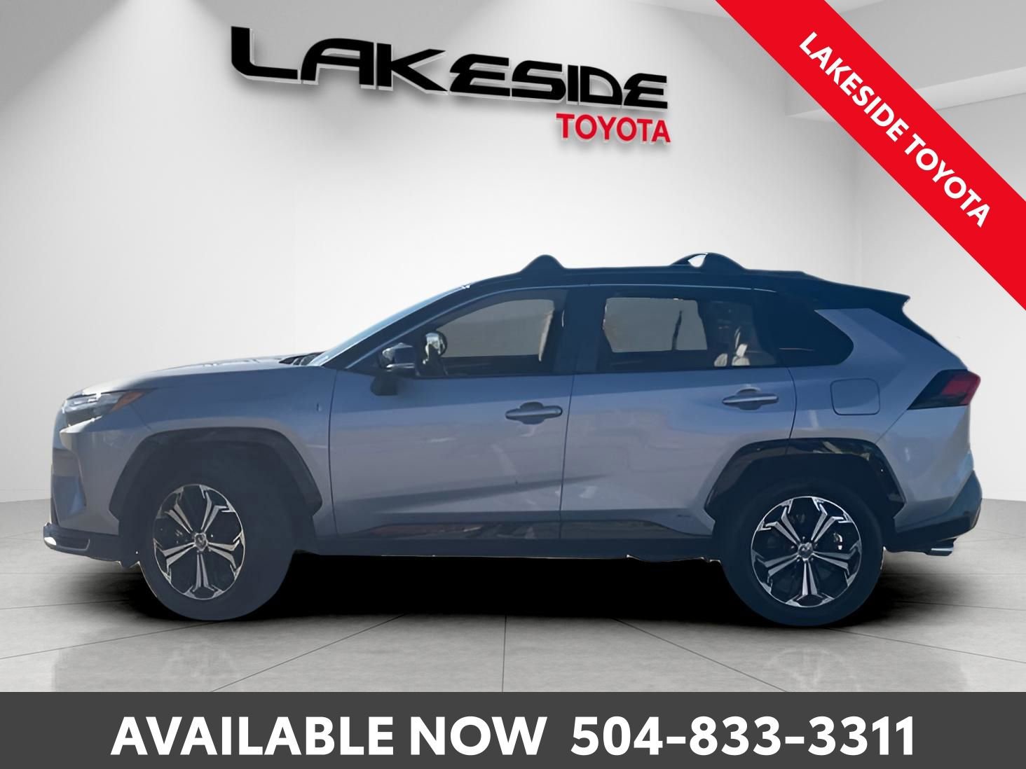 Used 2022 Toyota RAV4 XSE video 3