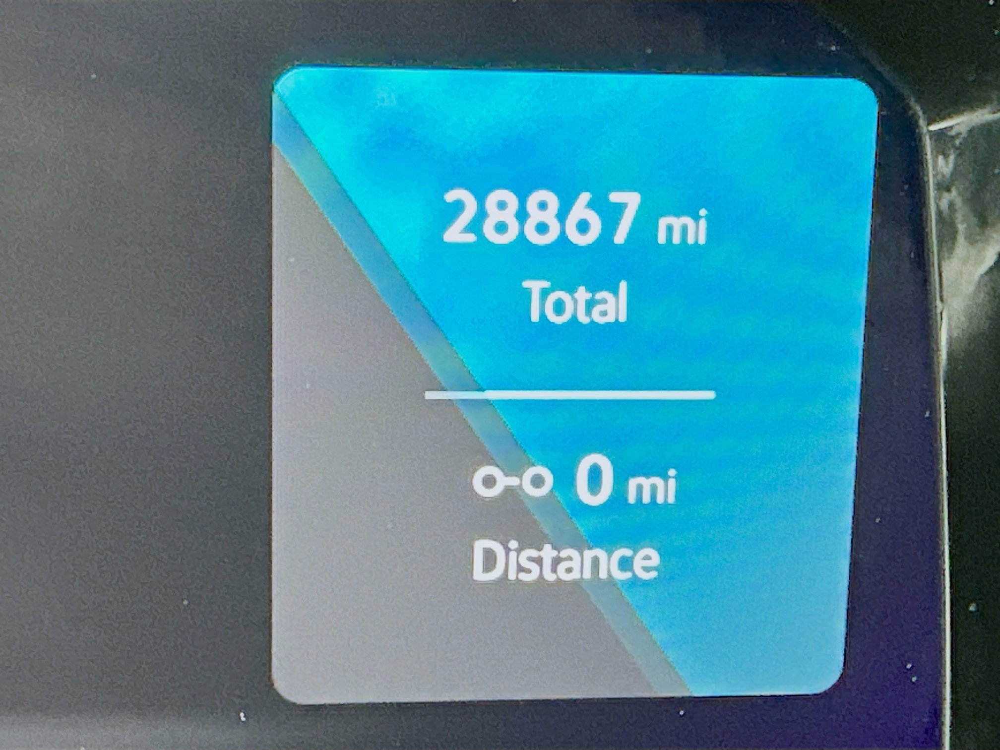 Used 2025 Volkswagen Atlas SE image 19