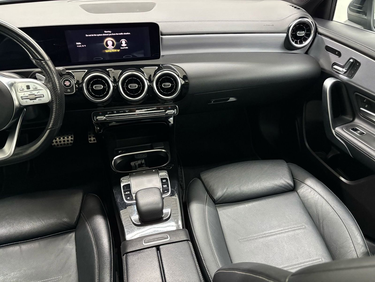 Used 2020 Mercedes-Benz A 220 4MATIC w/ AMG Line image 10