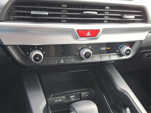 Used 2020 Kia Telluride LX image 15