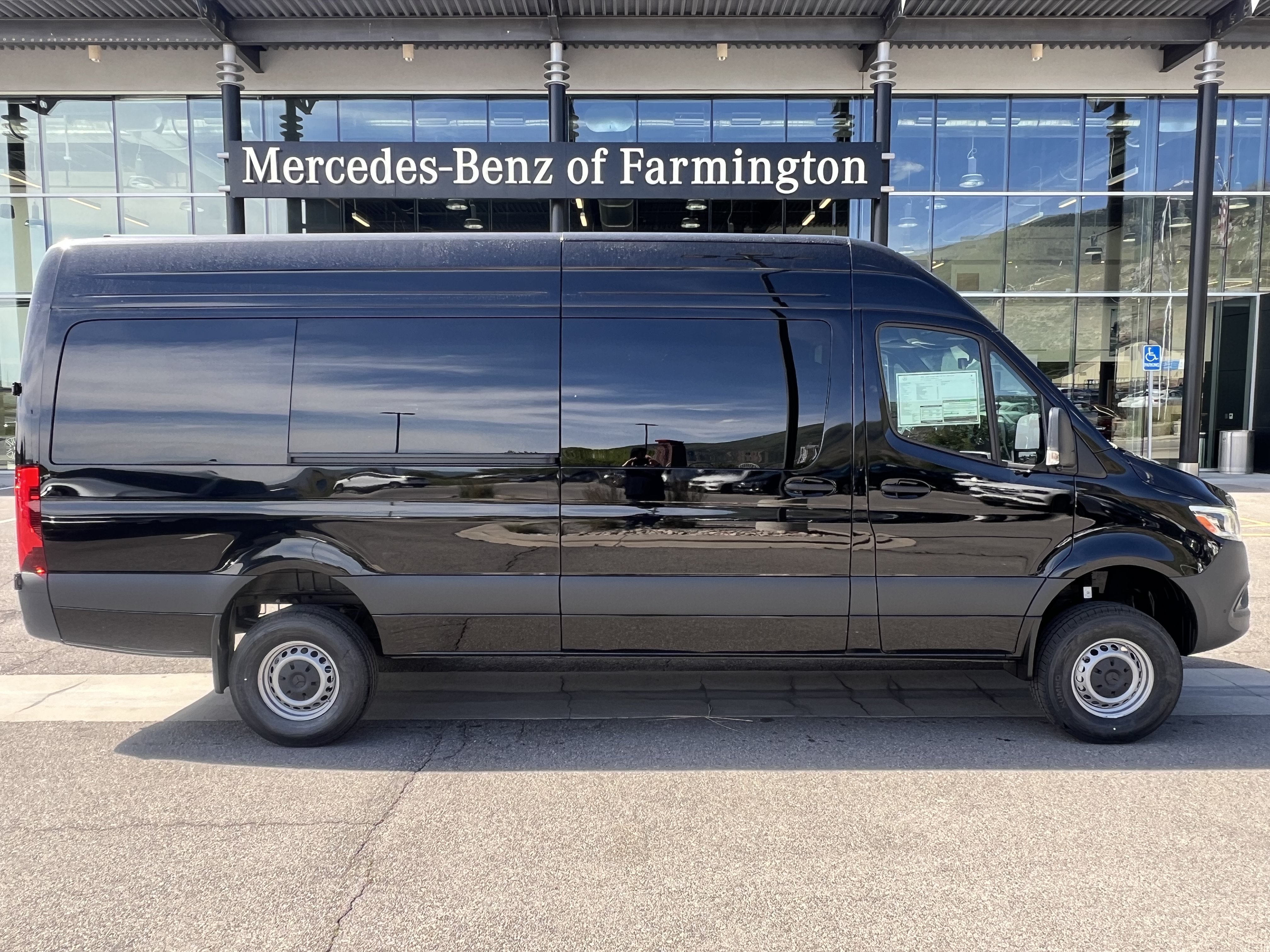 New 2026 Mercedes-Benz Sprinter 2500 image 2
