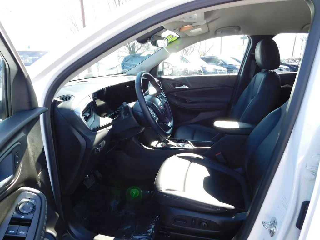 Used 2024 Buick Encore GX Sport Touring w/ Comfort Package image 14