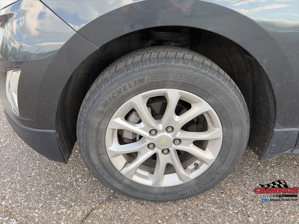 Used 2018 Chevrolet Equinox LT FWD image 11