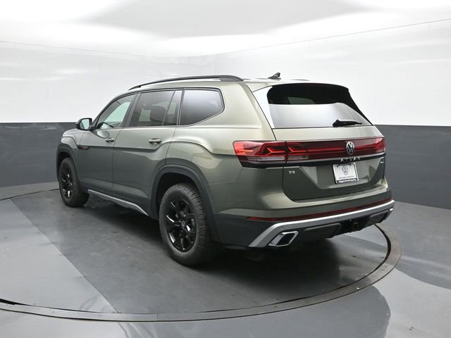 New 2026 Volkswagen Atlas Peak Edition image 5
