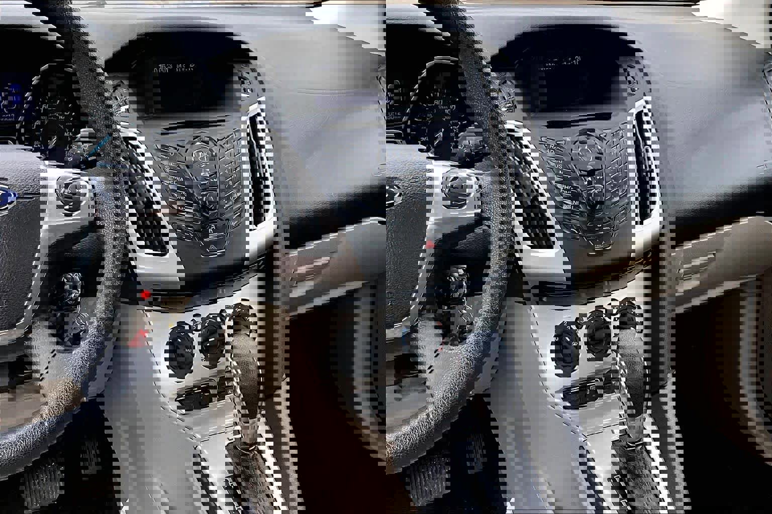 Used 2014 Ford Focus SE FWD image 7