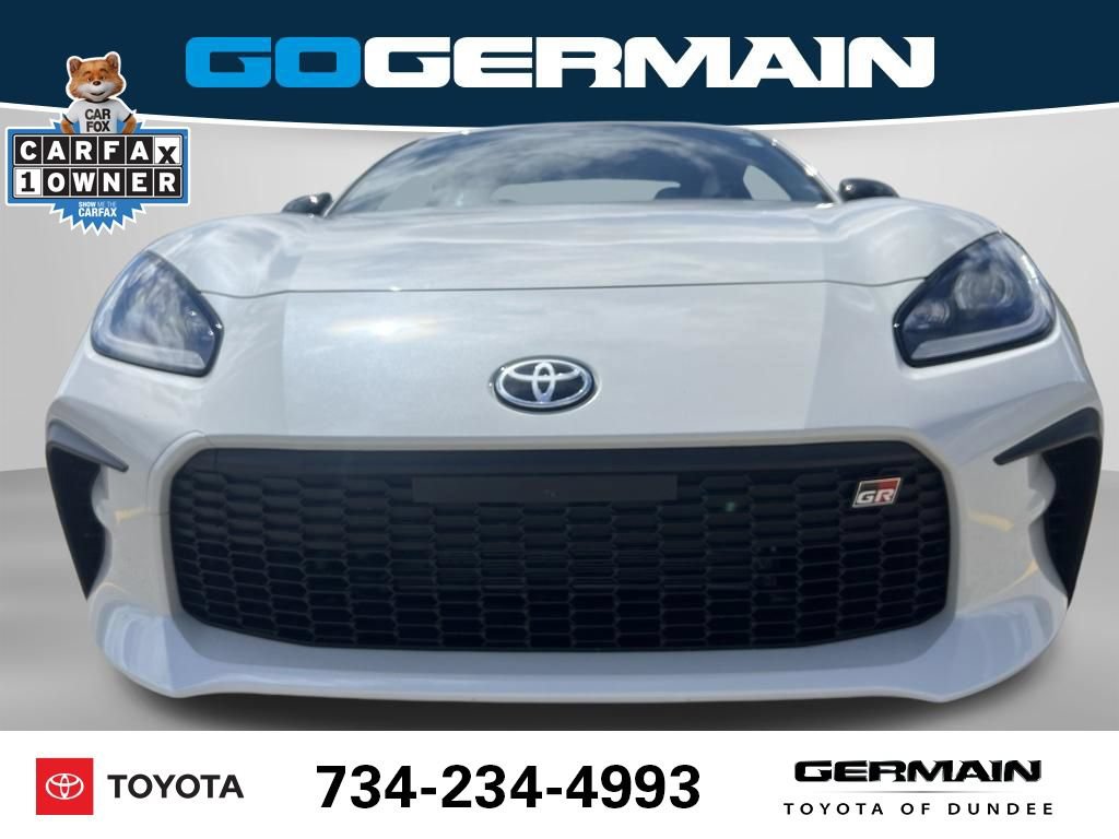 Used 2024 Toyota GR86 Premium RWD image 19
