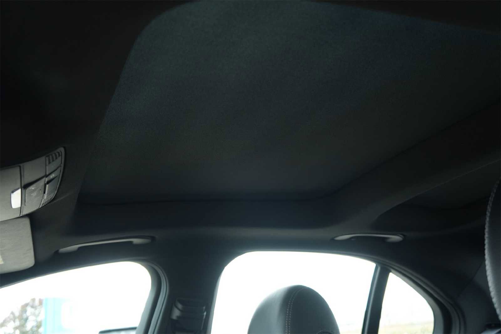 Used 2015 Mercedes-Benz C 400 4MATIC image 22