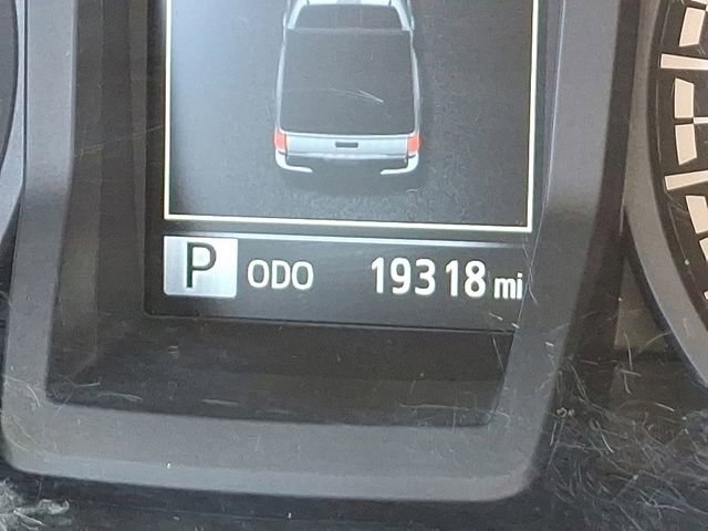 Used 2023 Toyota Tacoma SR image 23