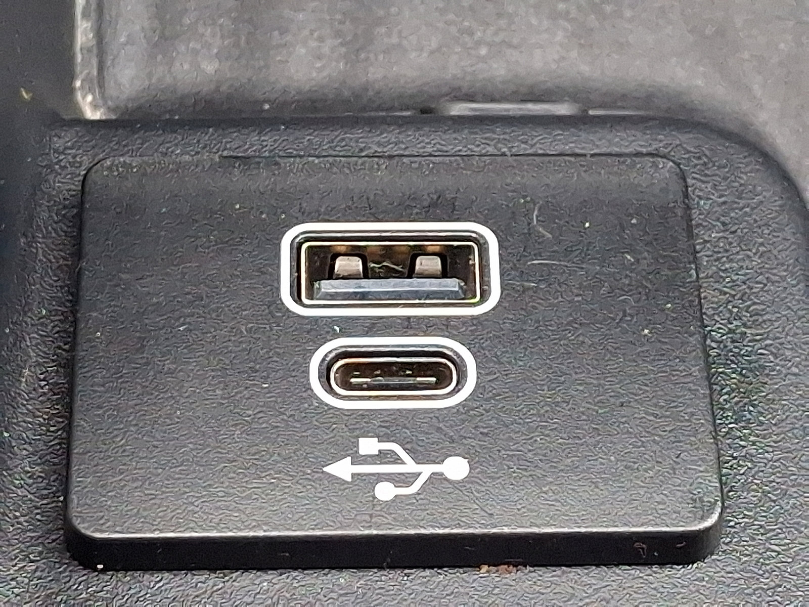 Certified 2025 Ford Expedition Active AWD/4WD image 26