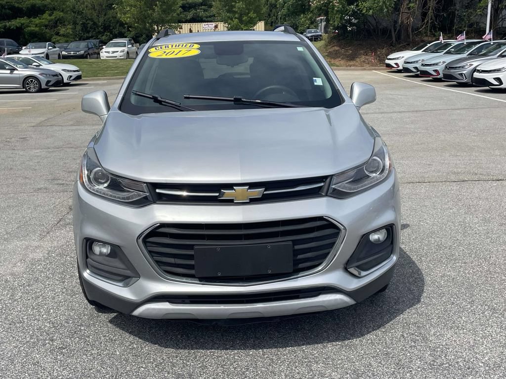 Used 2017 Chevrolet Trax LT FWD image 2