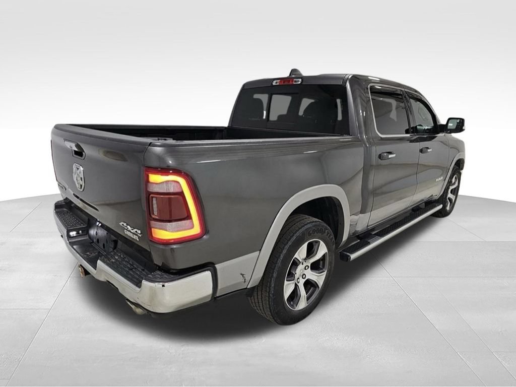 Used 2019 RAM 1500 Laramie AWD/4WD image 5