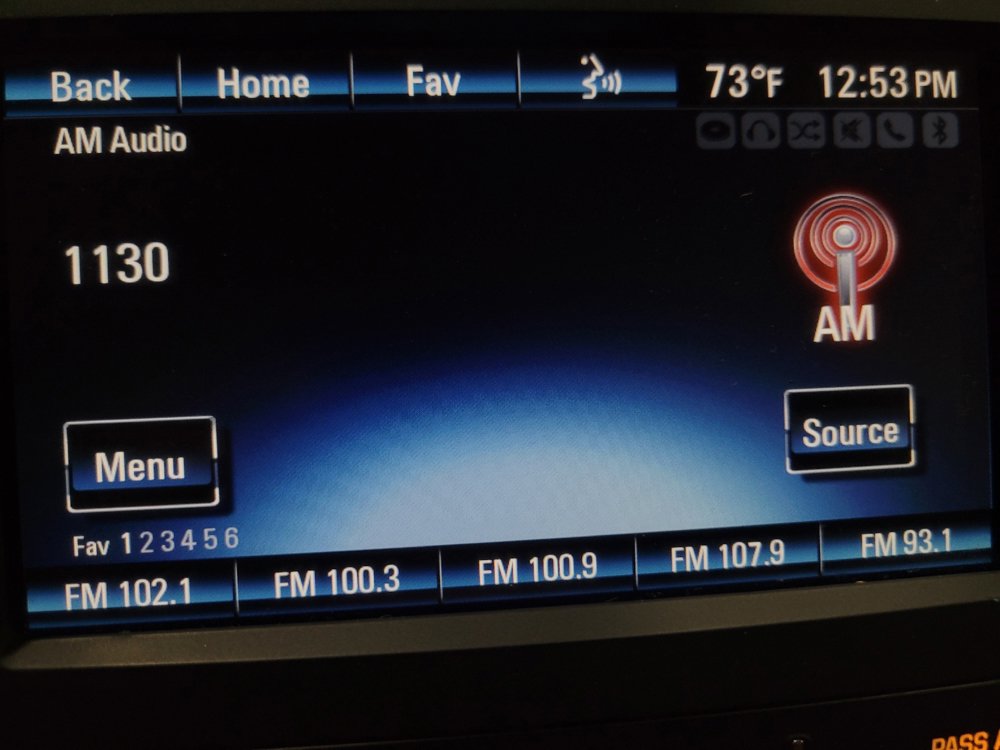 Used 2017 Chevrolet Traverse Premier FWD image 25