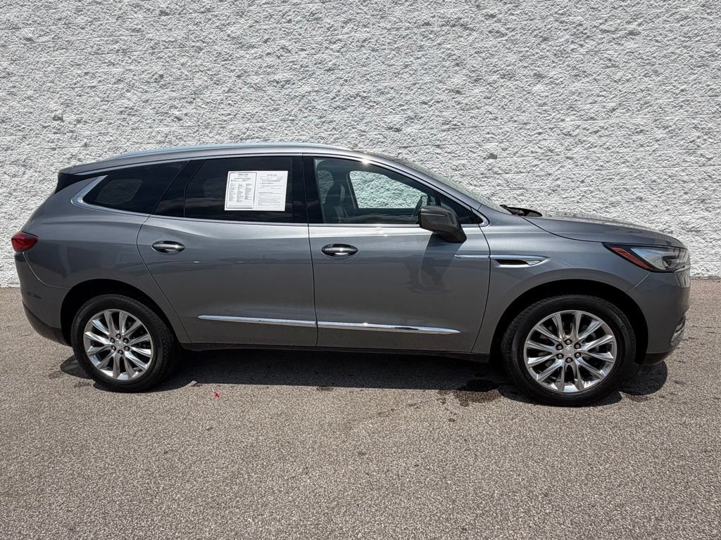 Used 2019 Buick Enclave Essence AWD/4WD image 13
