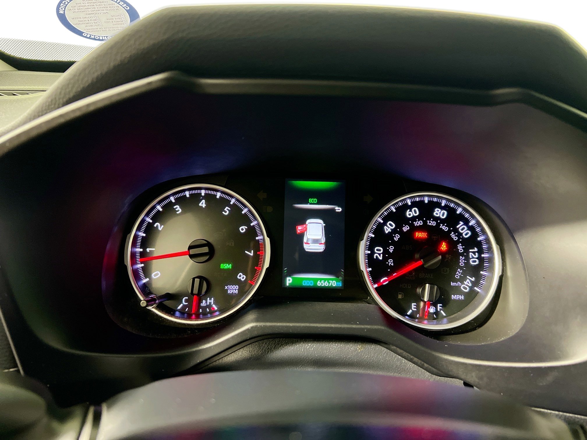 Used 2020 Toyota RAV4 LE image 23