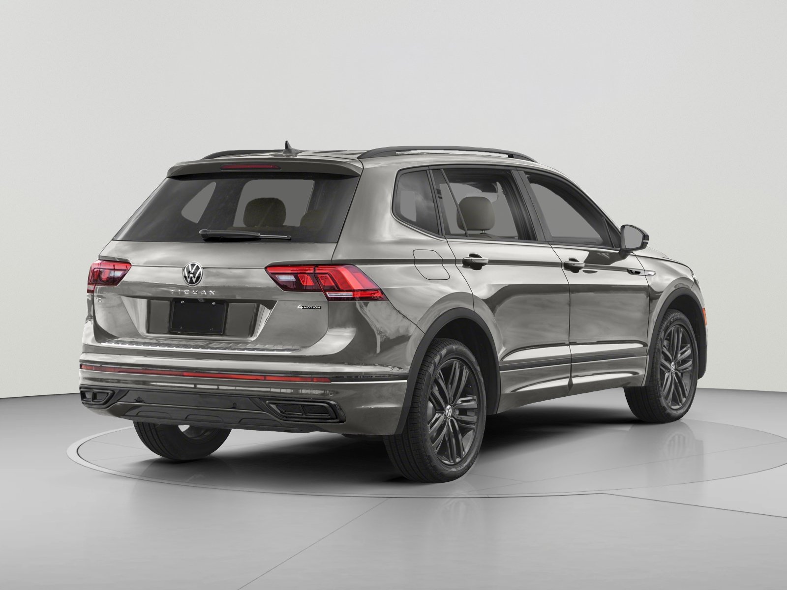 Used 2022 Volkswagen Tiguan SE R-Line FWD image 2