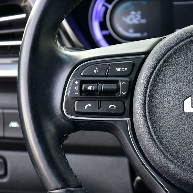 Certified 2022 Kia Niro LXS image 16