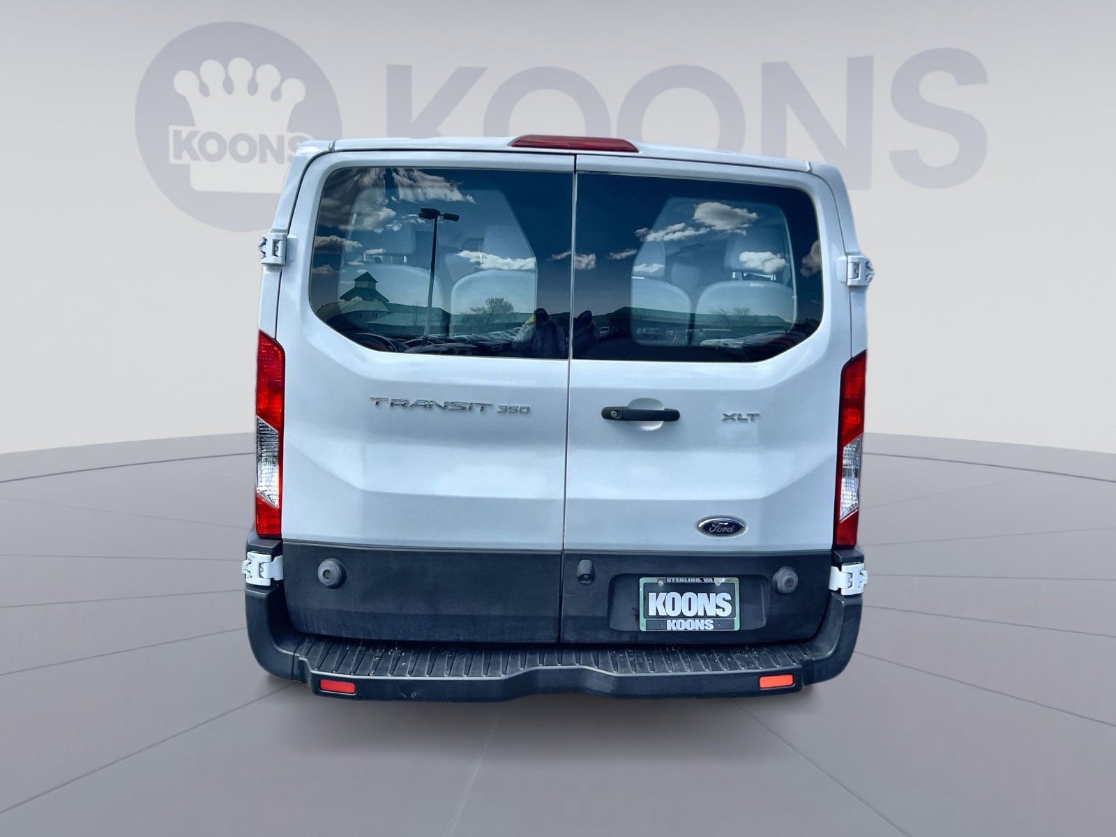 Certified 2019 Ford Transit 350 XLT image 5