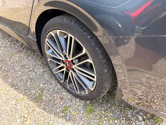 Used 2023 Kia Forte GT w/ GT2 Package FWD image 23