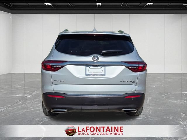 Used 2018 Buick Enclave Essence w/ Trailering Package AWD/4WD image 7