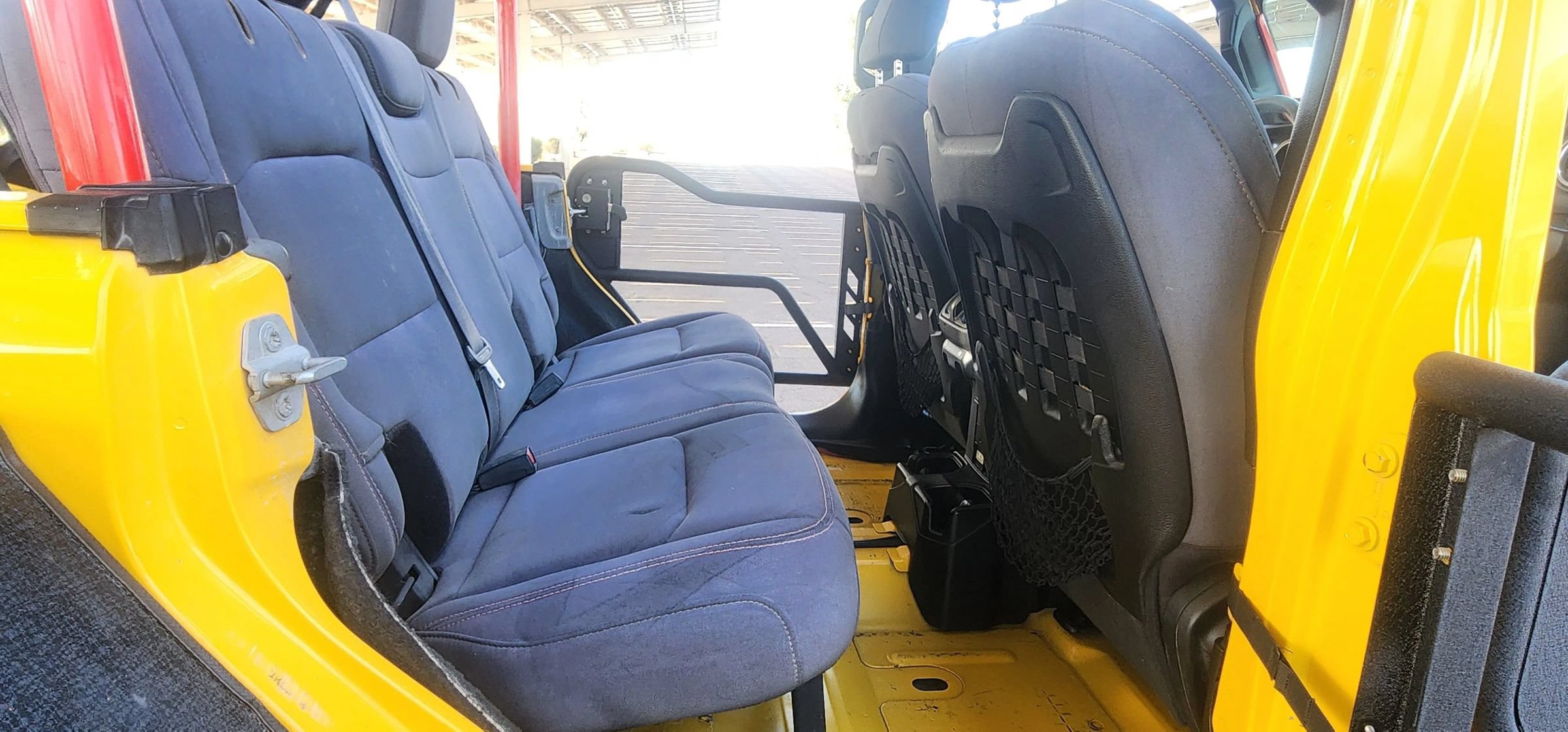 Used 2019 Jeep Wrangler Unlimited Rubicon w/ Cold Weather Group AWD/4WD image 16