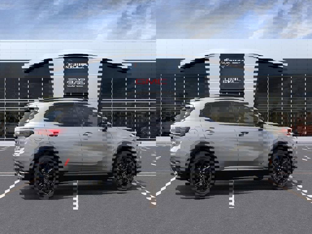 New 2026 Buick Envision Sport Touring image 5