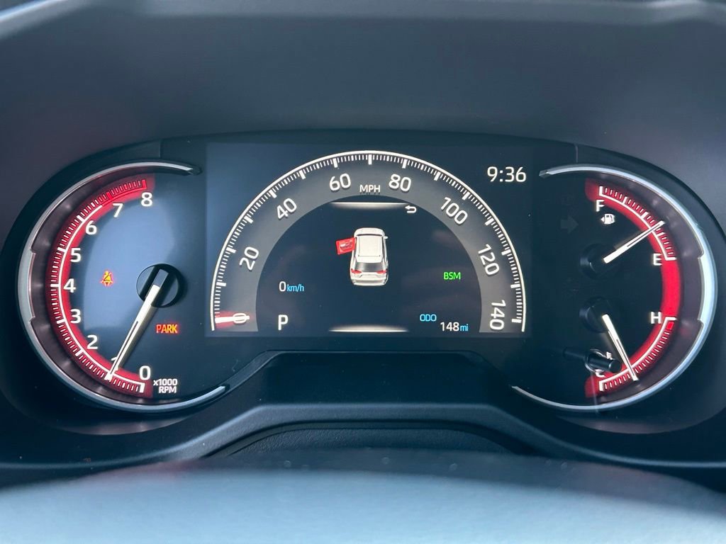 Used 2025 Toyota RAV4 XLE image 15
