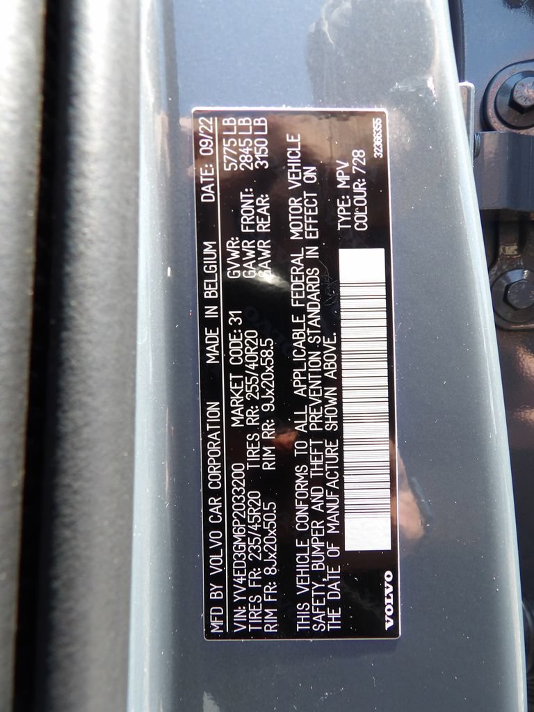 Certified 2023 Volvo C40 P8 Recharge Ultimate AWD/4WD image 32