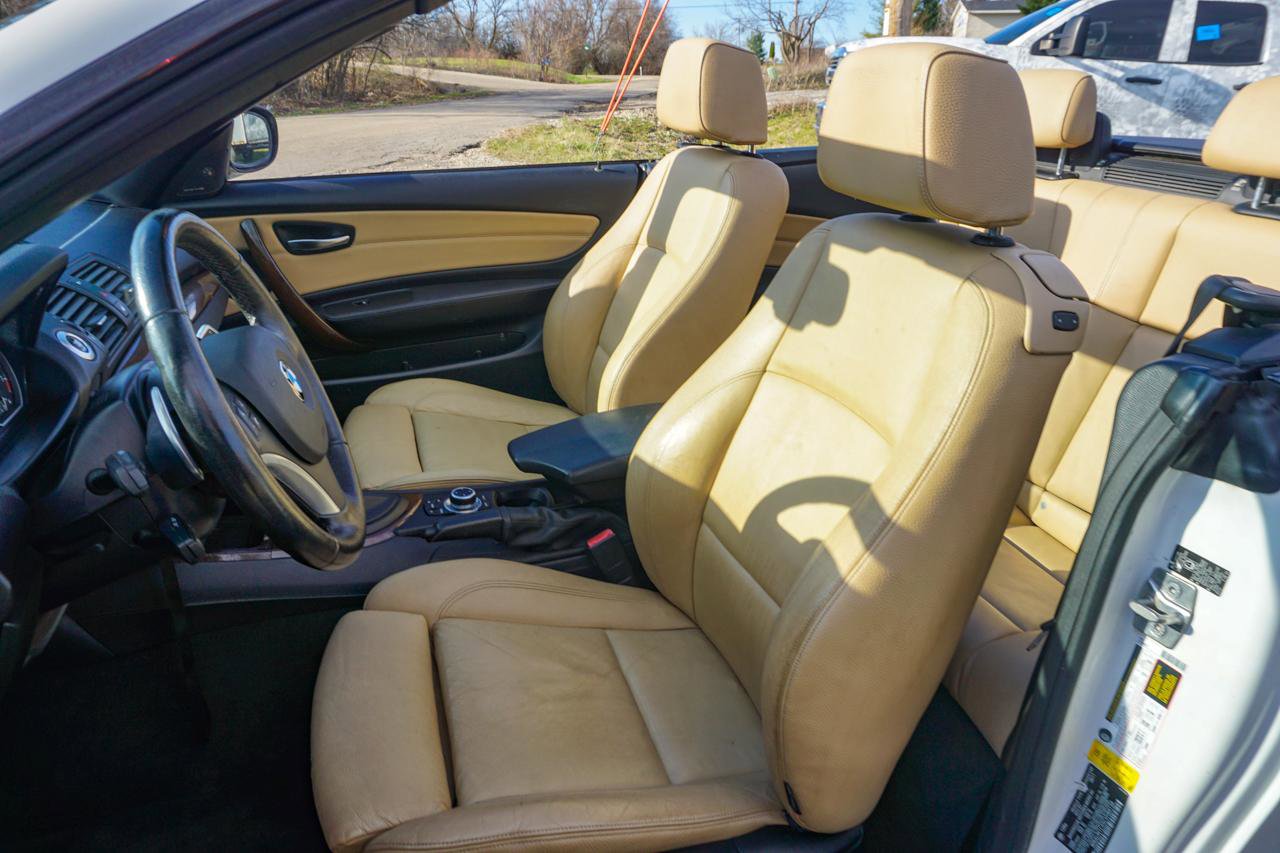 Used 2012 BMW 128i Convertible RWD image 44