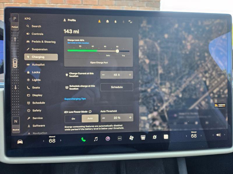 Used 2023 Tesla Model X image 44