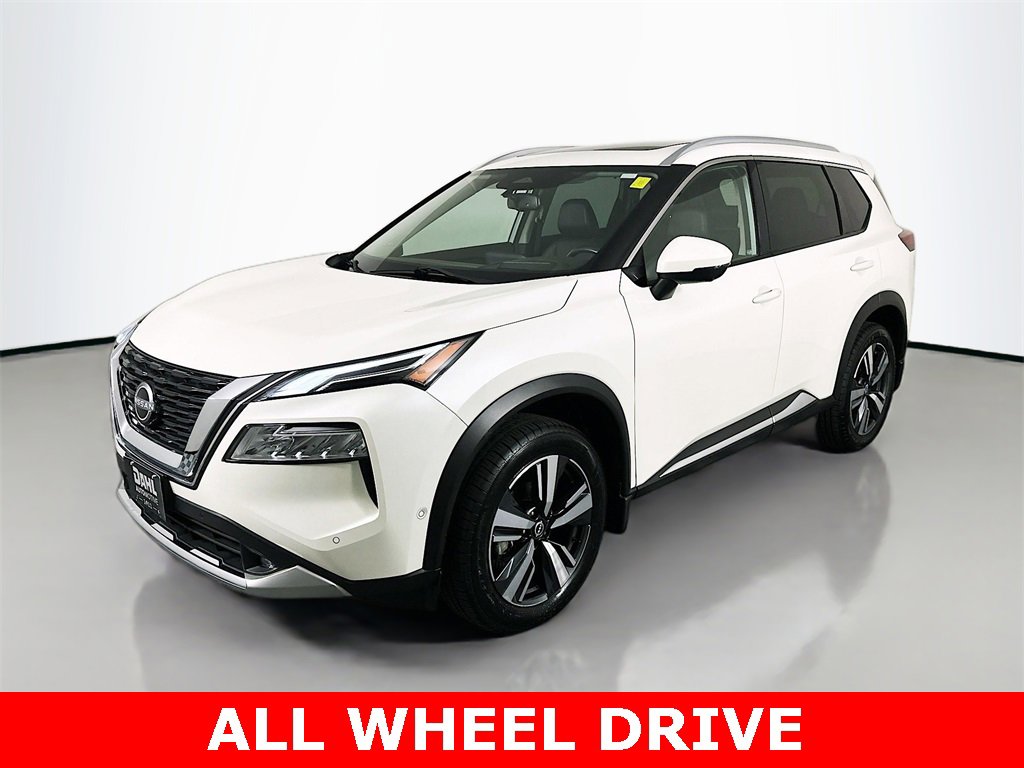 Used 2022 Nissan Rogue Platinum w/ Head-Up Display Package image 5