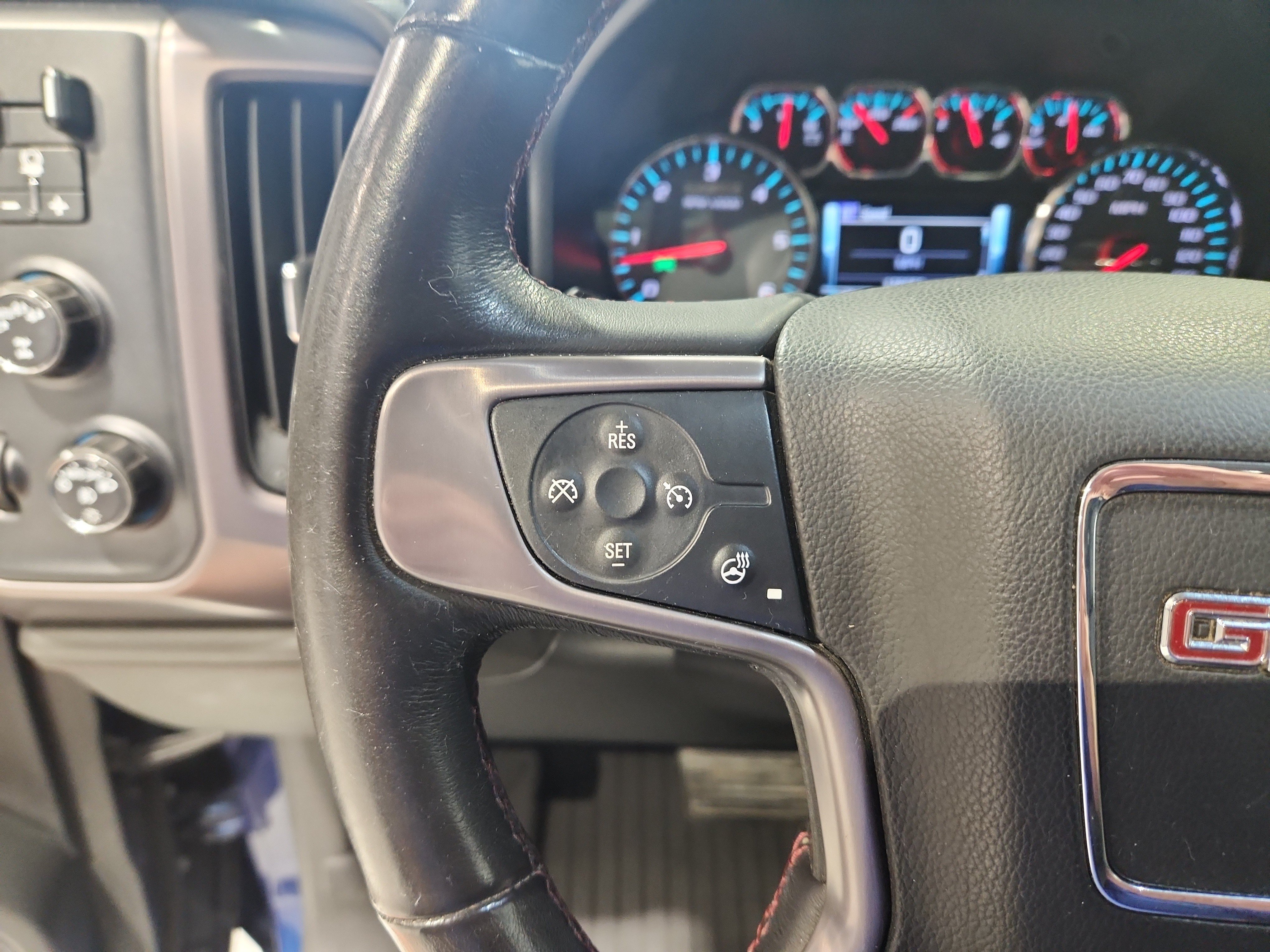 Used 2017 GMC Sierra 1500 SLT AWD/4WD image 13