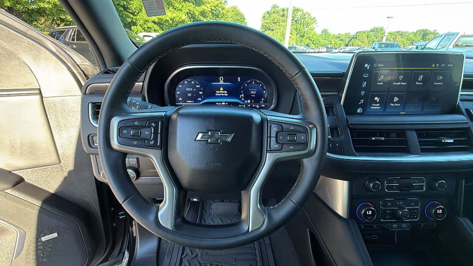 Used 2023 Chevrolet Tahoe Z71 w/ Luxury Package AWD/4WD image 30