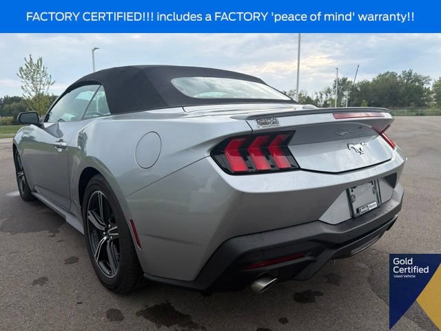 Used 2025 Ford Mustang Premium RWD image 19