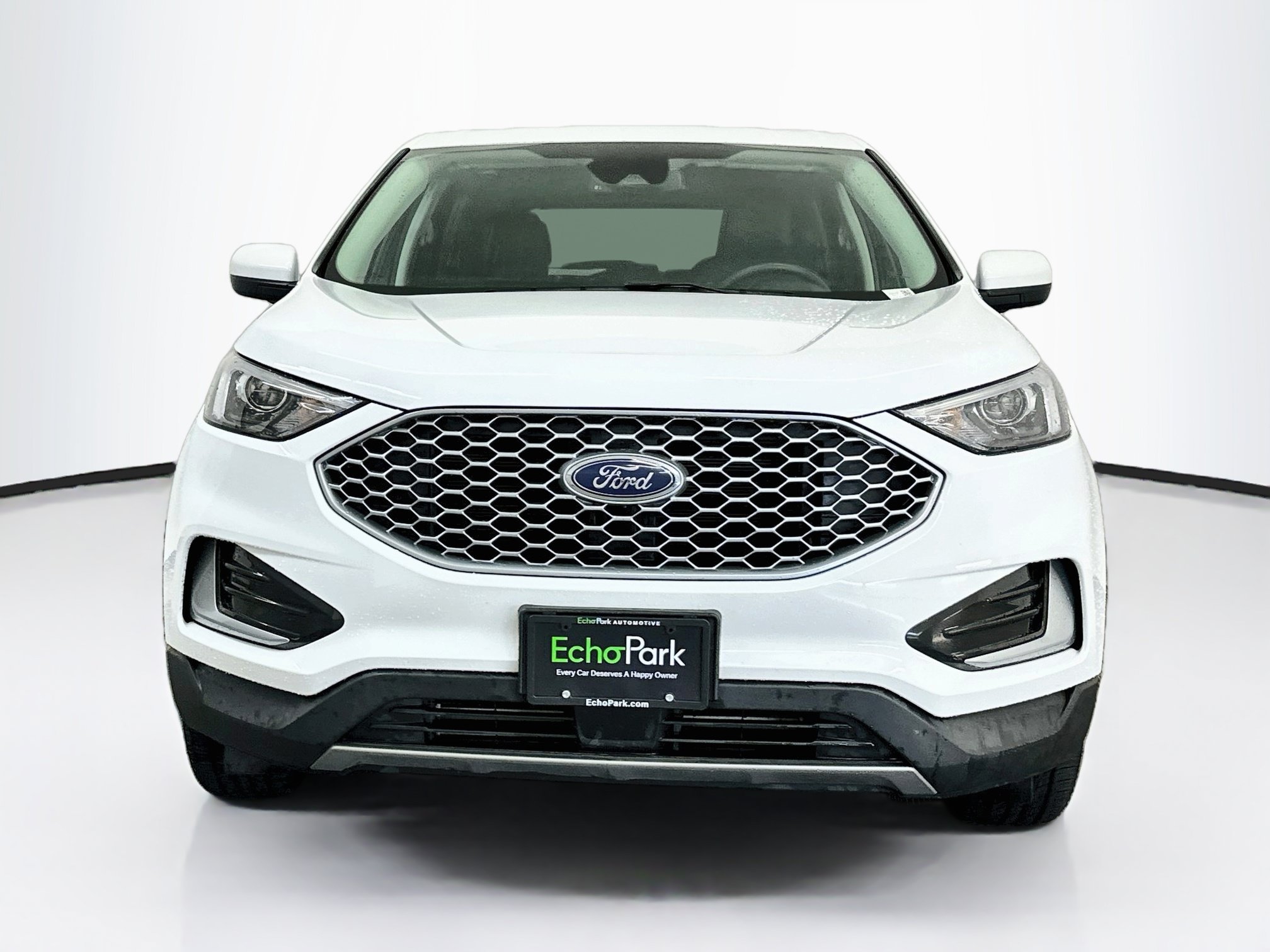 Used 2024 Ford Edge SEL AWD/4WD image 2