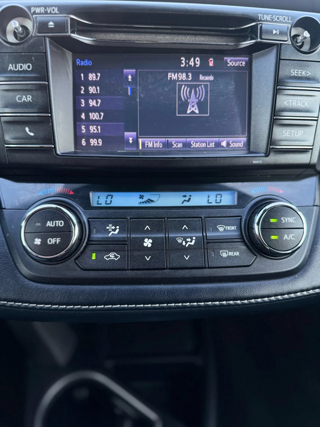 Used 2018 Toyota RAV4 XLE w/ Carpet Mat Package FWD image 55