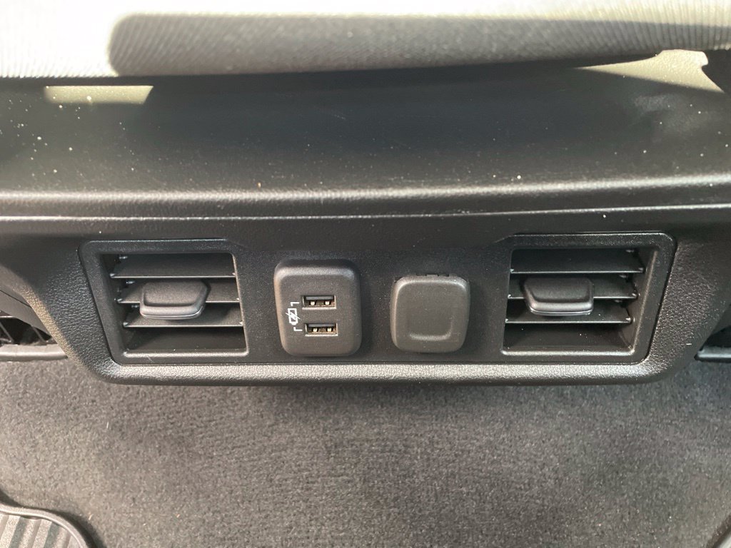 Used 2022 Chevrolet Silverado 1500 LT AWD/4WD image 29