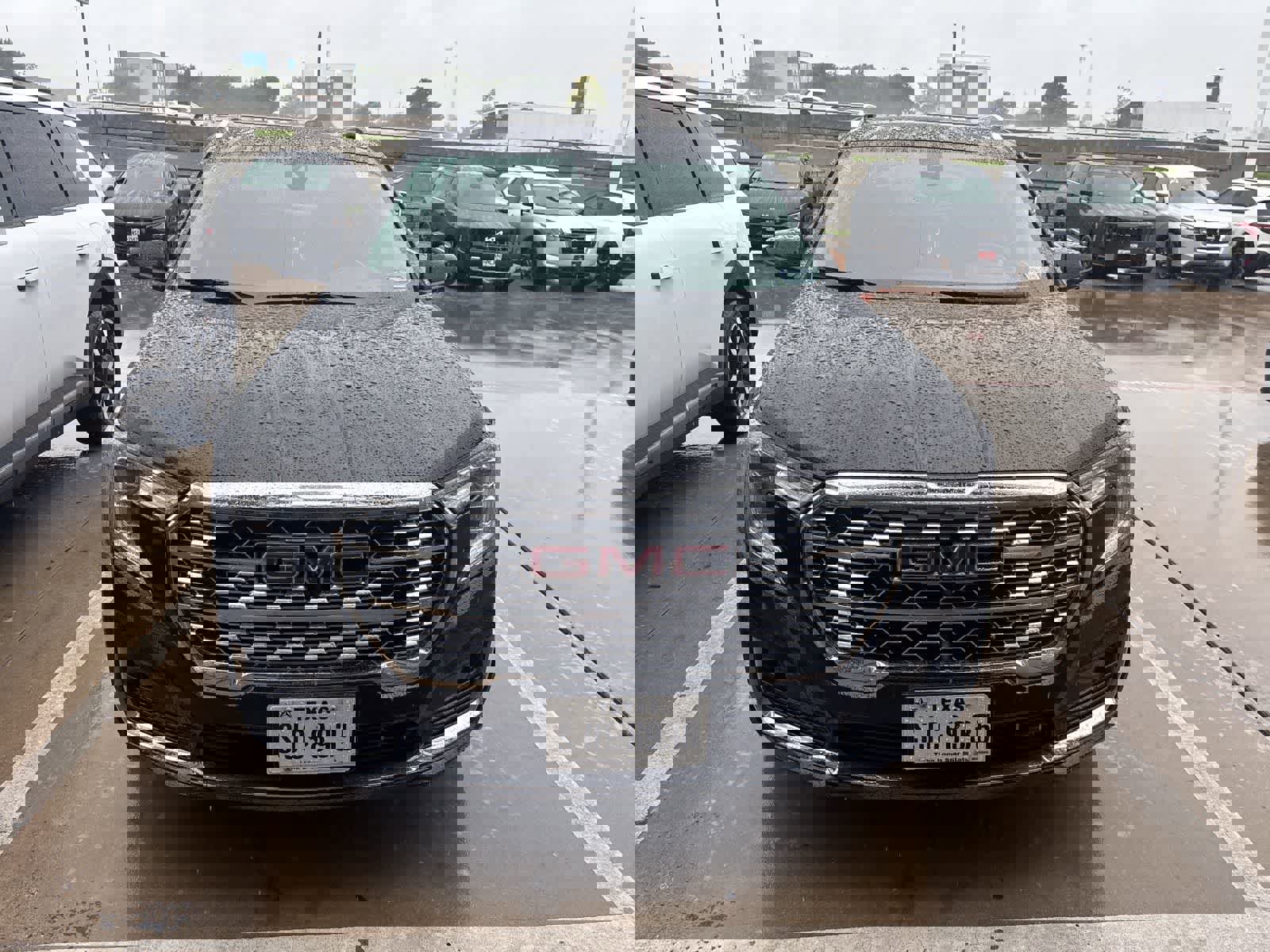 Used 2023 GMC Terrain Denali w/ Black Diamond Edition AWD/4WD image 2