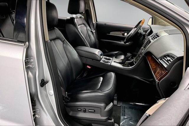 Used 2013 Lincoln MKX FWD image 25