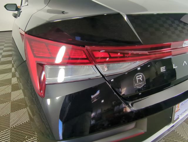 New 2026 Hyundai Elantra Limited image 32