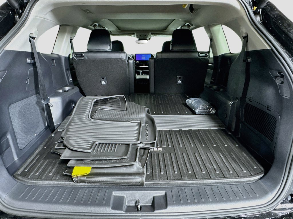 New 2026 Toyota Highlander Platinum AWD/4WD image 28